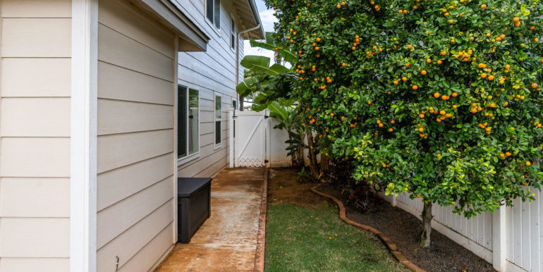 911011 Kai Loli St Ewa Beach-large-031-29-Side Yard-1500x1000-72dpi