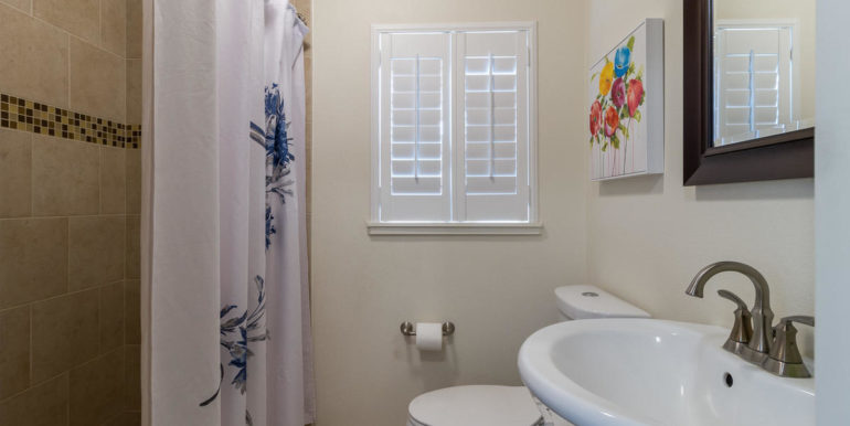 84575 Kili Dr 36 Waianae HI-018-023-Lower Level Bathroom-MLS_Size