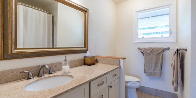 1201 Akipohe St 7B Kailua HI-013-029-Master Bath-MLS_Size