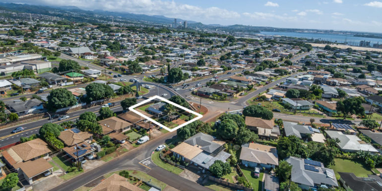 1413 Nnkai St Pearl City HI-032-029-Aerial-MLS_Size