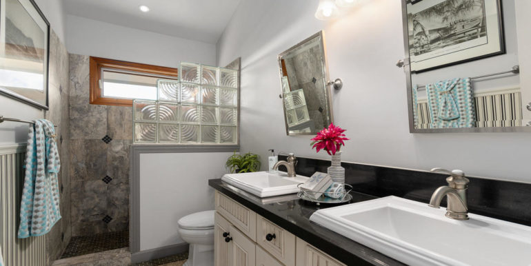 841469 Maunaolu St Waianae HI-048-045-Bathroom-MLS_Size