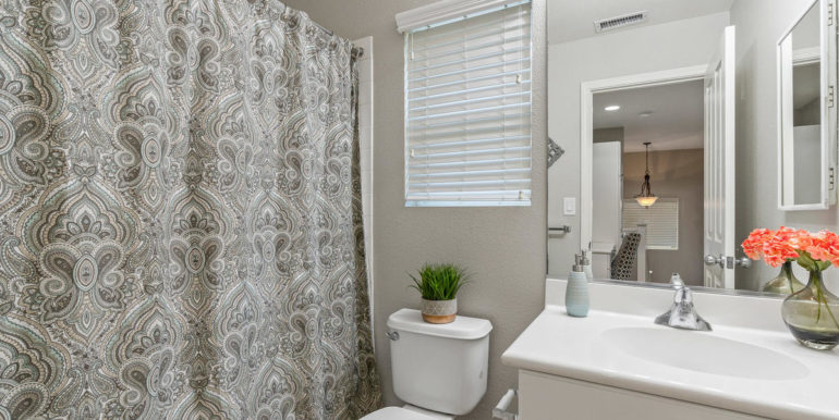 911227 Kaileolea Dr Ewa Beach-026-027-Bathroom-MLS_Size