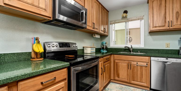 44361 Nilu St Unit APT 6 Kaneohe HI 96744 USA-005-009-Kitchen-MLS_Size